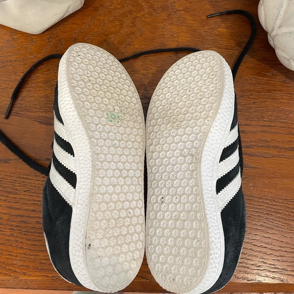 Adidas Gazelle Kids Suede Sneakers - Size US 12 - Picture 5 of 6